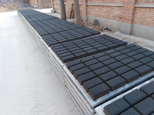 錦恒建材專業(yè)供應(yīng)焦作沁陽(yáng)市荷蘭面包磚，支持定制服務(wù)