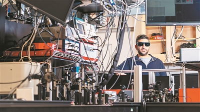 激光繪晶新技術(shù) 開啟材料按需生長的智能時(shí)代